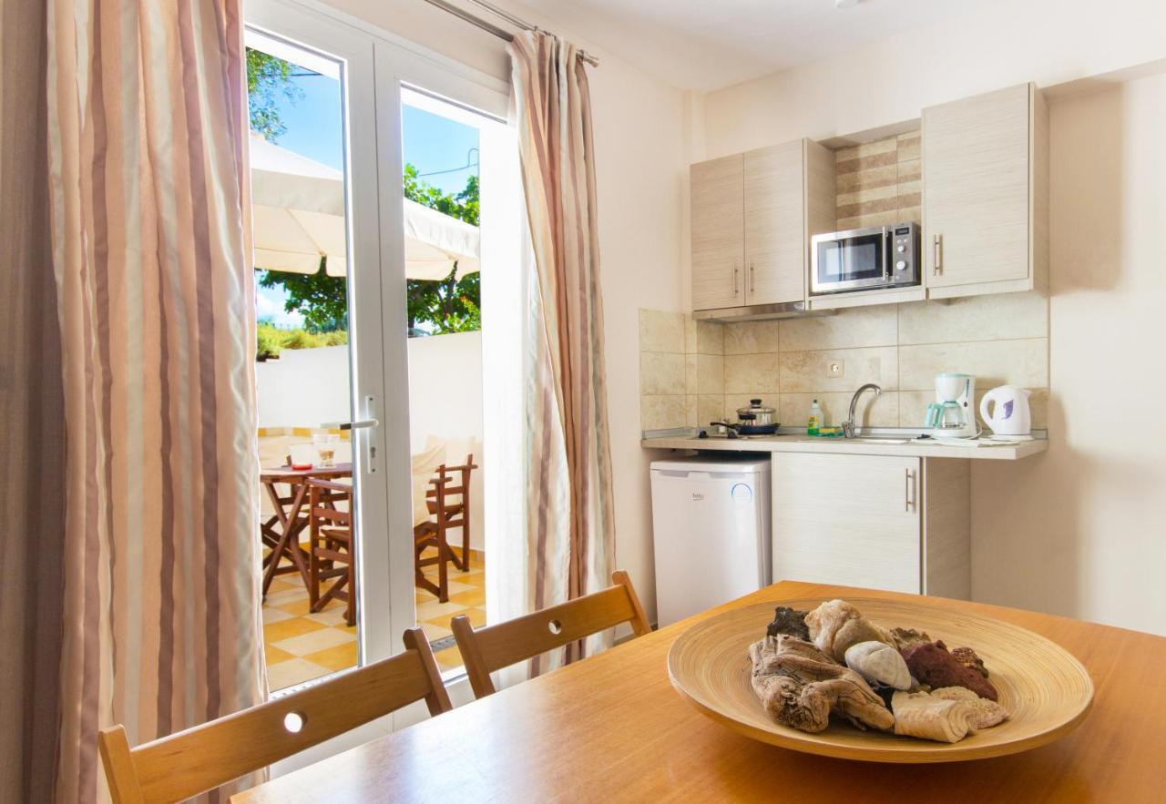 Aegean Sun Apartments Skala Rachoni  Екстер'єр фото